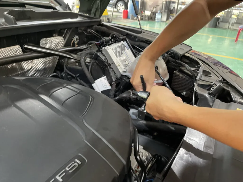 dich vu ve sinh khoang may (25)