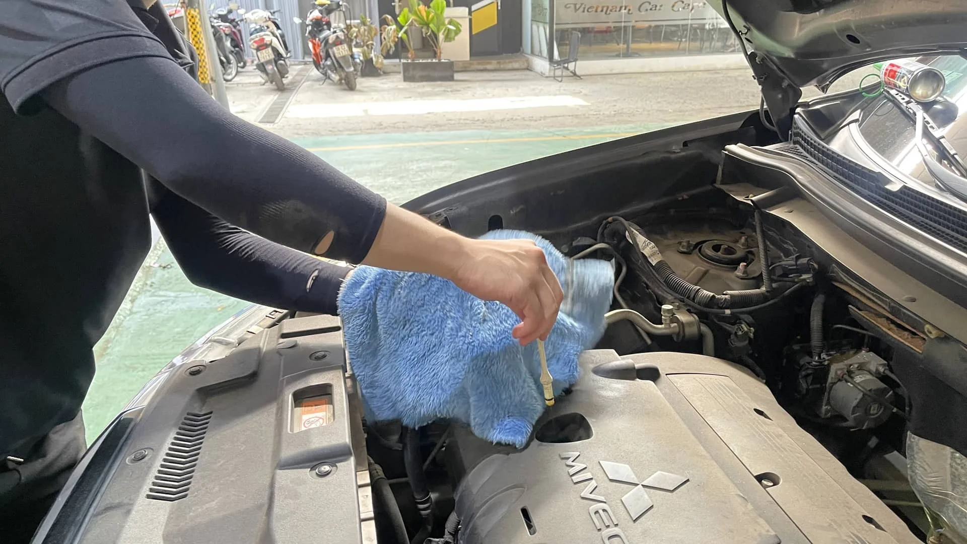 bảo dưỡng nhanh ô tô