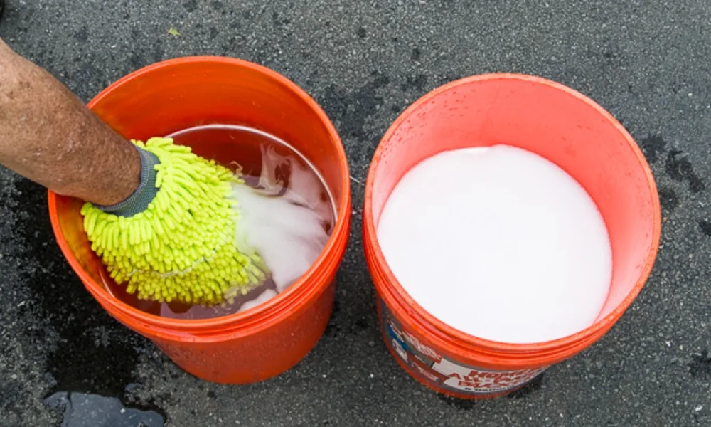 Rửa xe nhiều xô giúp ô tô sạch hơn - Car Wash Centre - TP HCM