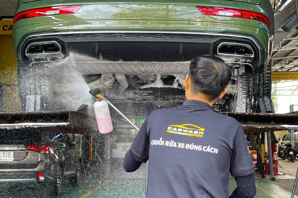 rua xe dung cach (5)