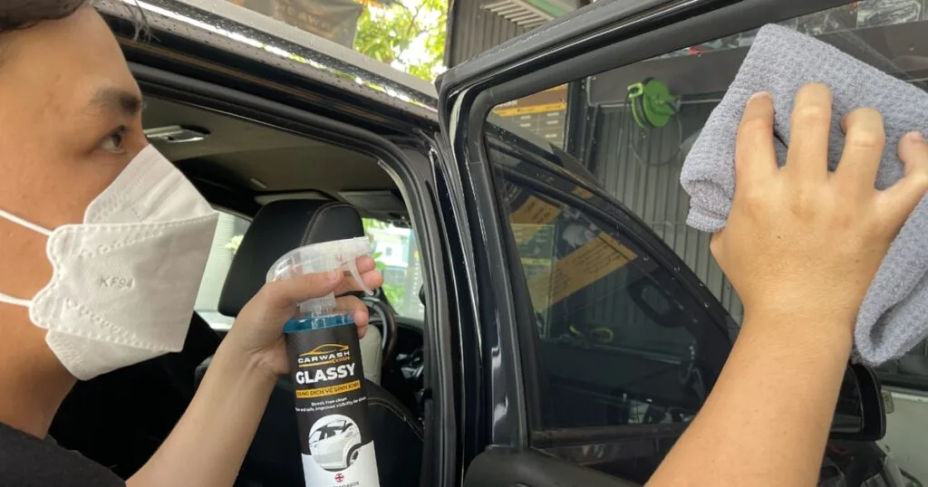 cham soc bao duong o to tai nha (13)